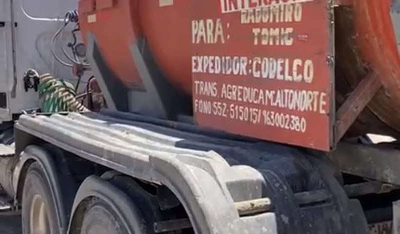 Estanque de acido, Tremac 2019 3 ejes, 16.800 L lleno