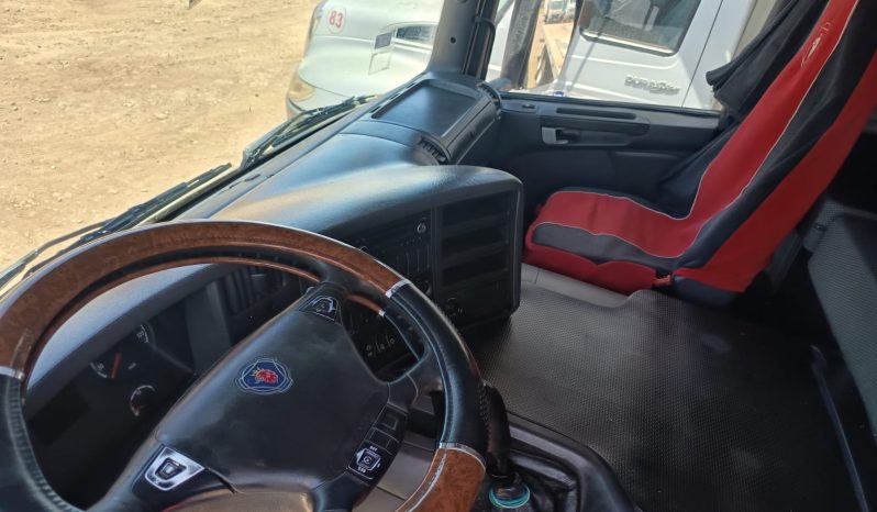 Scania Modelo G- 360 Año 2014 – Furgonado lleno